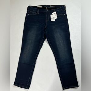 Gap | NWT Very Soft Dark Denim Girlfriend Jeans